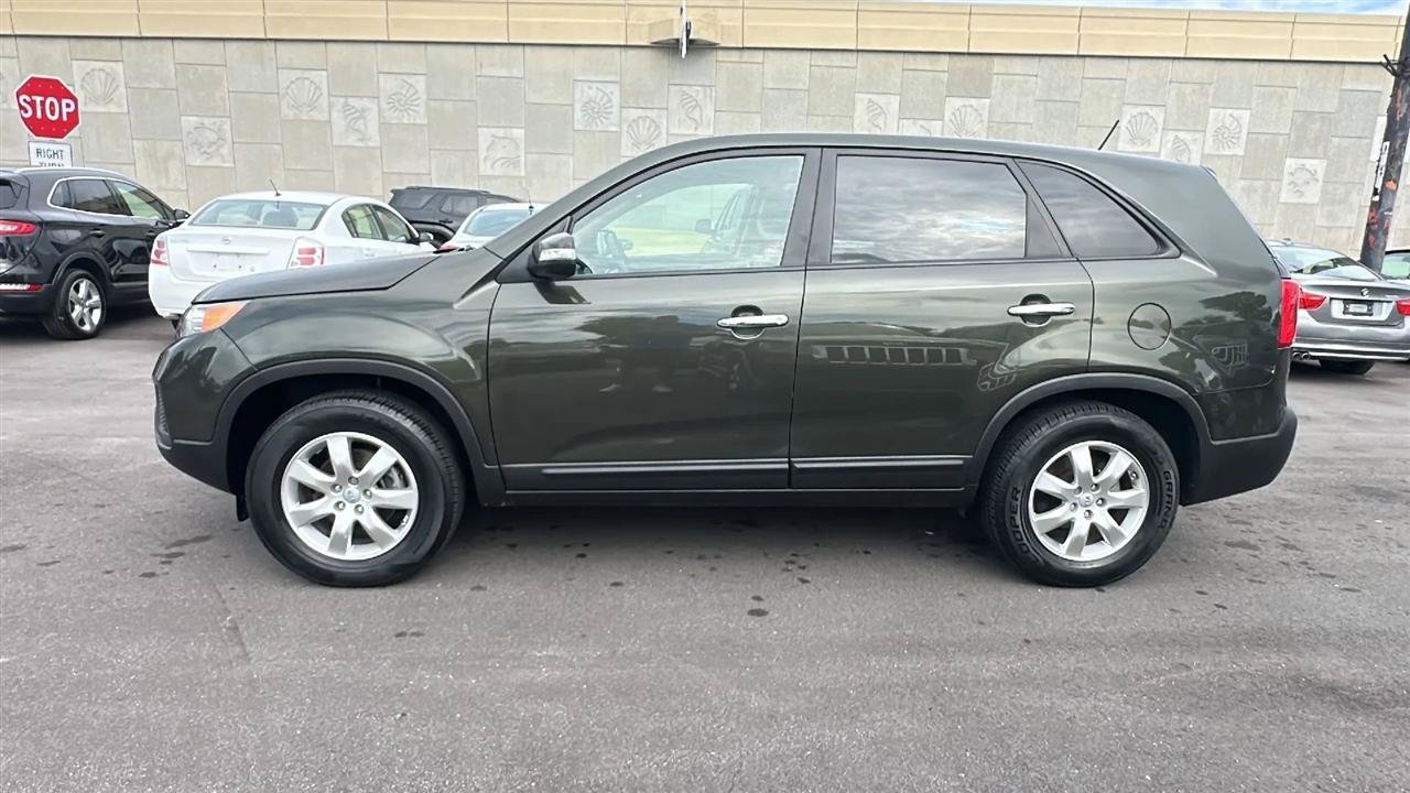 Used 2012 Kia Sorento FWD image 13