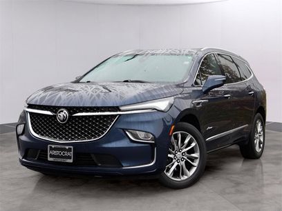 Used 2023 Buick Enclave Avenir w/ Trailering Package, 5000 lbs.