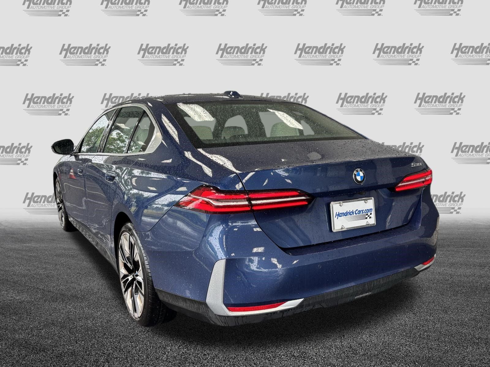 Certified 2024 BMW 530i RWD image 7