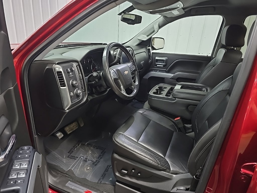 Used 2018 Chevrolet Silverado 1500 LT w/ All Star Edition AWD/4WD image 28