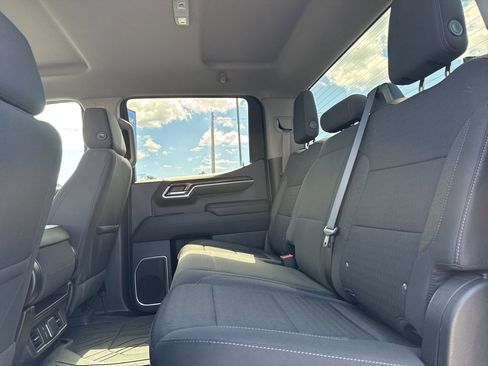 Used 2022 Chevrolet Silverado 1500 RST AWD/4WD image 18