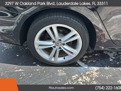 Used 2015 Volkswagen Passat TDI SE FWD image 15