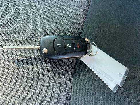 Used 2023 Ford F150 XLT w/ XTR Package image 29