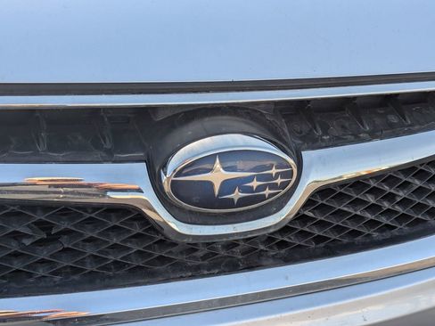 Used 2015 Subaru Crosstrek 2.0i Limited w/ Popular Package #1 image 11