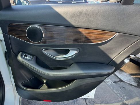 Used 2018 Mercedes-Benz C 300 Sedan image 28