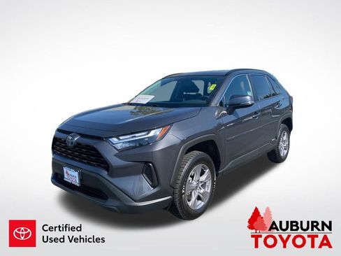 Certified 2024 Toyota RAV4 LE AWD/4WD image 4
