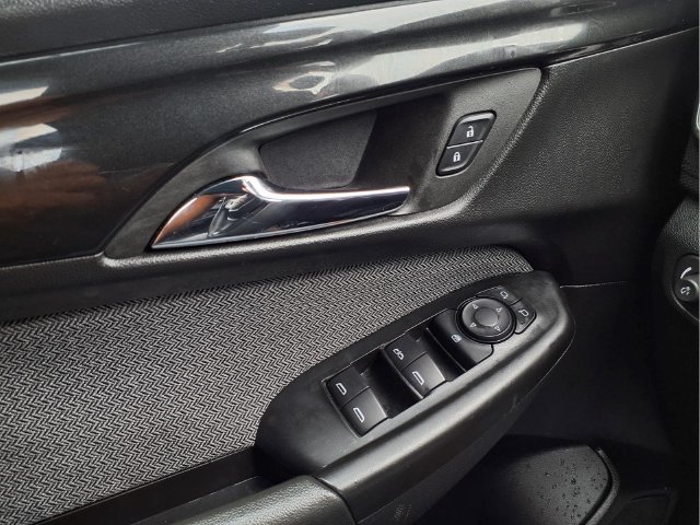 Used 2025 Chevrolet TrailBlazer LT FWD image 17