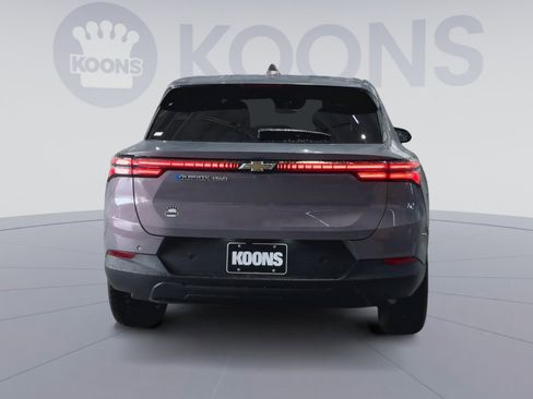 New 2026 Chevrolet Equinox EV LT image 10