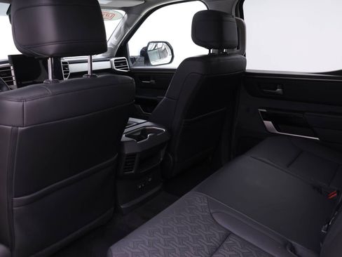 Used 2022 Toyota Tundra Limited w/ TRD Off-Road Package image 13