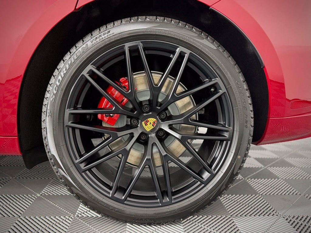 New 2026 Porsche Macan GTS AWD/4WD image 15