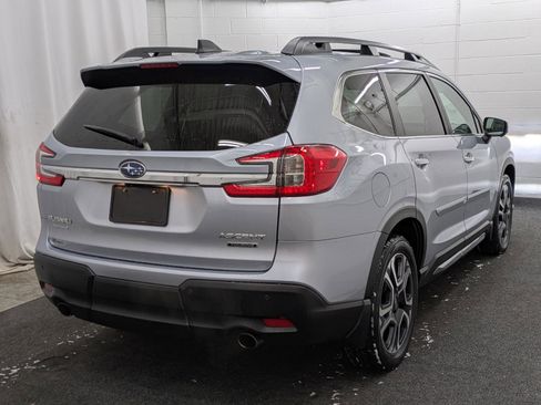 Used 2023 Subaru Ascent Touring image 2