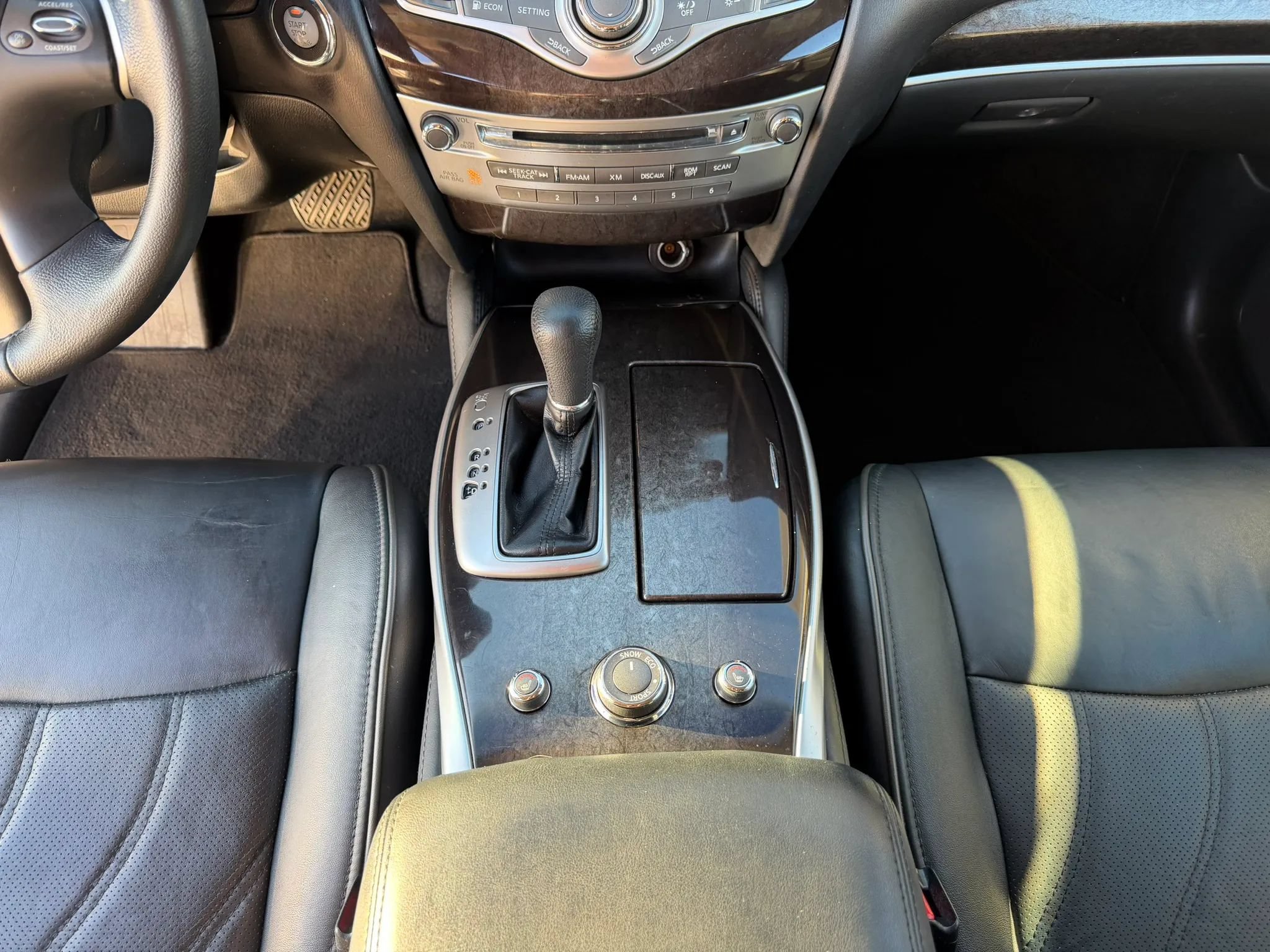 Used 2013 INFINITI JX35 FWD w/ Cargo Pkg image 29