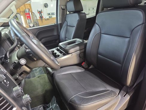 Used 2019 Chevrolet Silverado 2500 LTZ w/ LTZ Plus Package AWD/4WD image 14