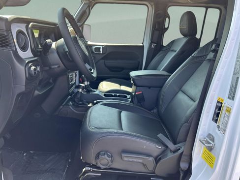 New 2025 Jeep Wrangler Sport S image 18