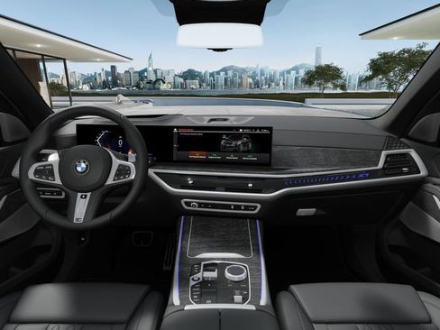 New 2027 BMW X7 xDrive40i w/ Executive Package AWD/4WD image 10