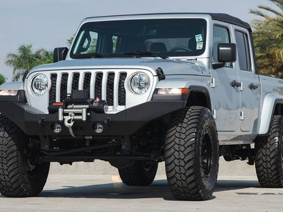 Used 2023 Jeep Gladiator Overland