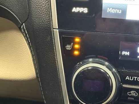 Used 2019 Subaru Outback 2.5i Limited image 30