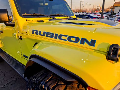 Used 2022 Jeep Wrangler Unlimited Rubicon 4xe w/ Safety Group image 9