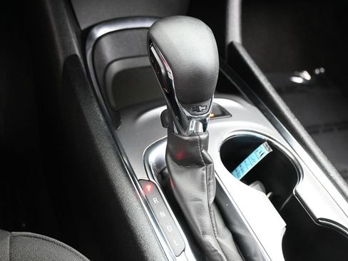 Used 2024 Chevrolet Malibu LT FWD image 21