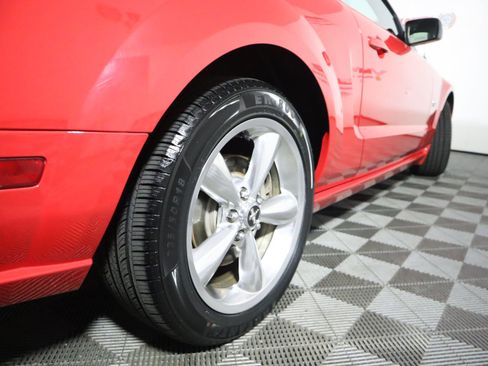 Used 2008 Ford Mustang GT RWD image 18