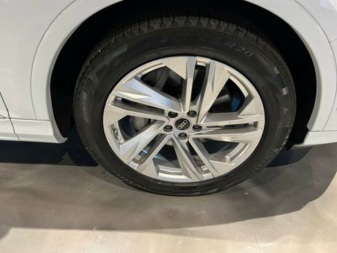 Used 2023 Audi Q7 3.0T Prestige image 13