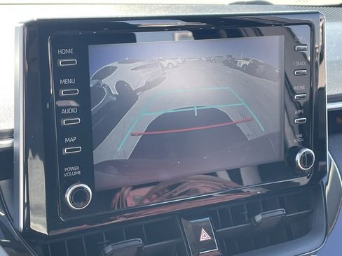 Used 2020 Toyota Corolla LE image 5