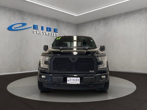 Used 2017 Ford F150 Lariat w/ Equipment Group 502A Luxury AWD/4WD image 9