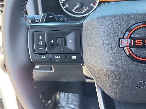 Certified 2025 Nissan Rogue SV image 13