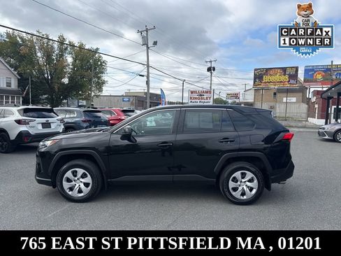 Used 2024 Toyota RAV4 LE image 4