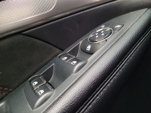 Used 2019 Ford Explorer XLT w/ Equipment Group 202A FWD image 27