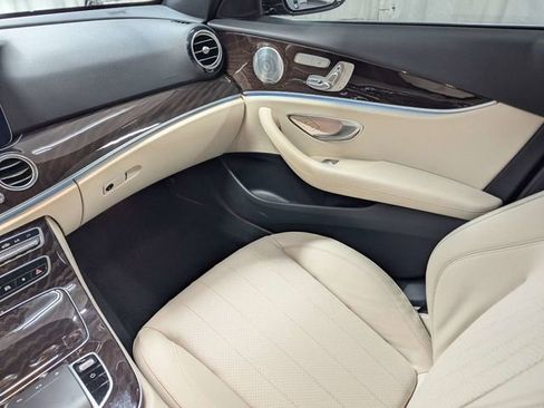 Used 2021 Mercedes-Benz E 350 Sedan image 8