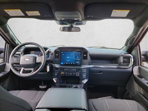 Used 2025 Ford F150 STX w/ Equipment Group 200A RWD image 18