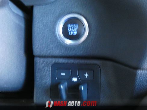 Used 2024 Toyota Tundra Limited AWD/4WD image 57