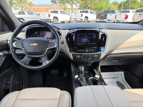 Used 2023 Chevrolet Traverse Premier w/ LPO, Floor Liner Package FWD image 8