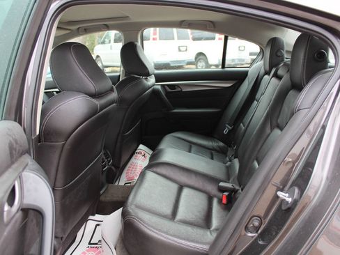 Used 2010 Acura TL SH-AWD image 17