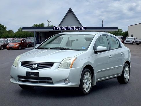 Used 2012 Nissan Sentra 2.0 S FWD image 1