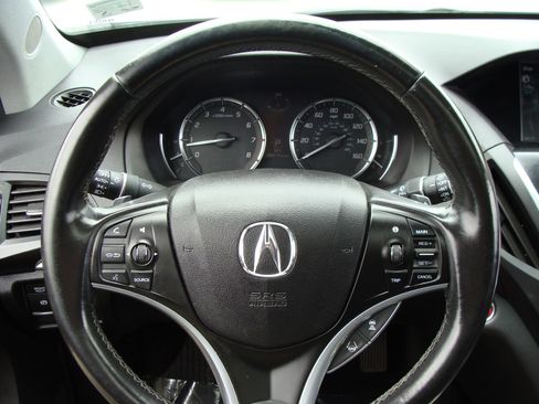 Used 2020 Acura MDX SH-AWD w/ Technology Package image 17