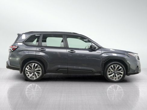 Used 2025 Subaru Forester Touring w/ Touring Package AWD/4WD image 6