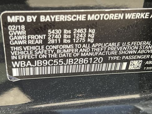 Used 2018 BMW M550i xDrive w/ Dynamic Handling Package AWD/4WD image 31