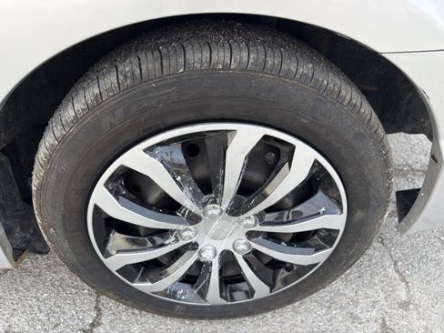 Used 2010 Honda Civic LX image 16