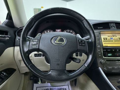 Used 2010 Lexus IS 250C image 20