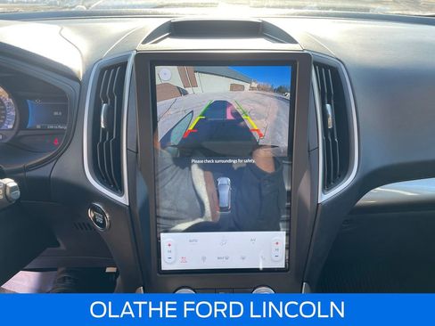 Used 2023 Ford Edge SEL w/ Convenience Package image 16