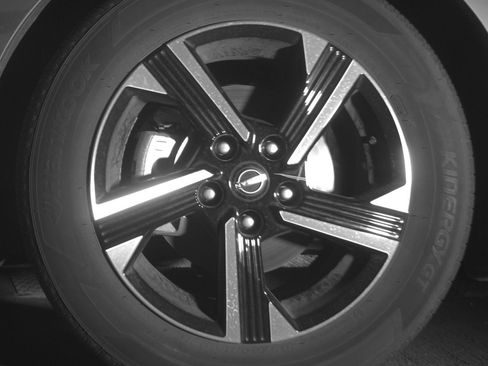 Used 2025 Nissan Sentra SV image 12