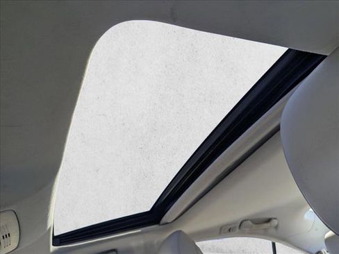 Used 2011 Lexus ES 350 FWD image 16