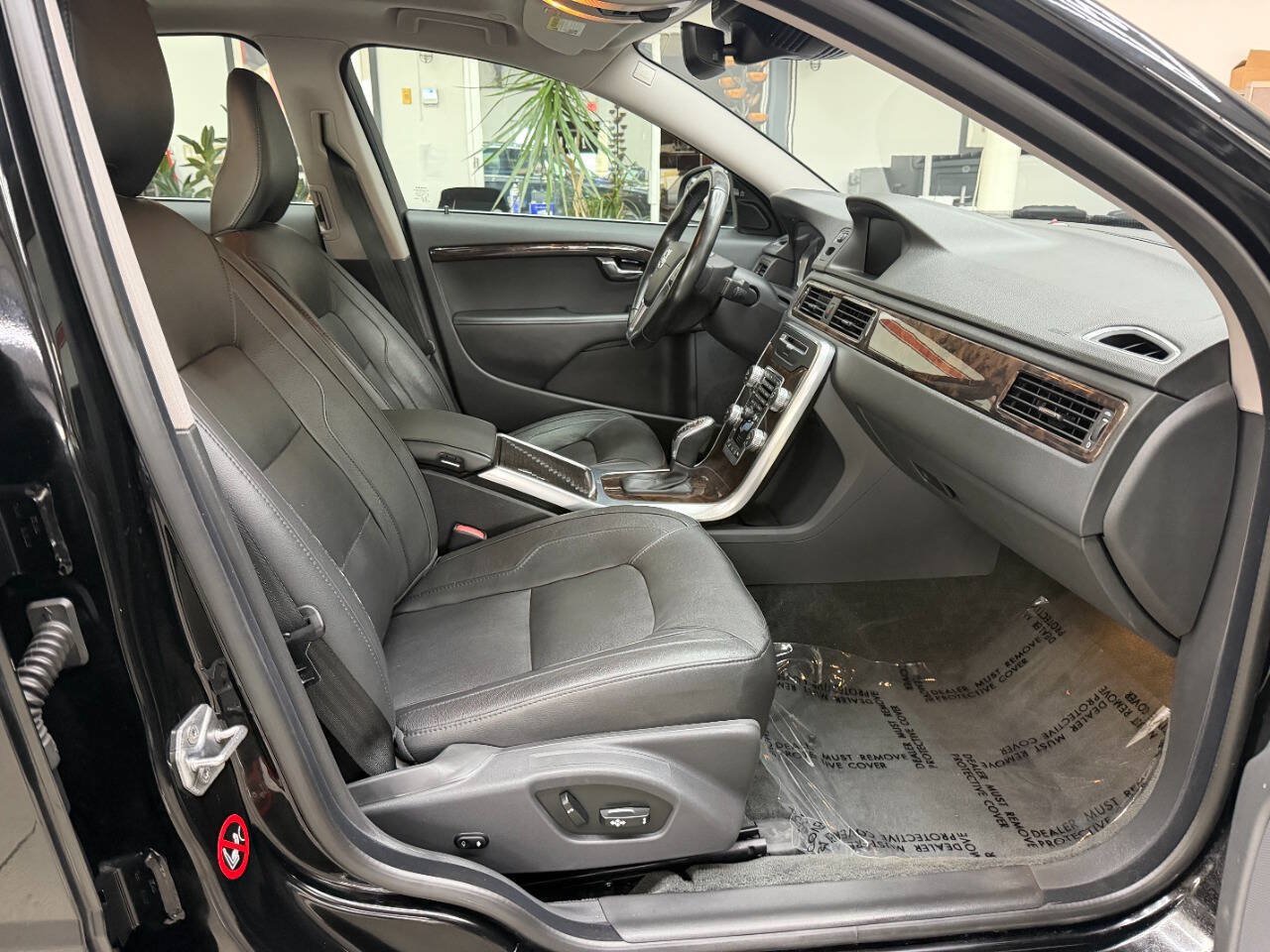 Used 2016 Volvo S80 T5 Platinum w/ Climate Package FWD image 16