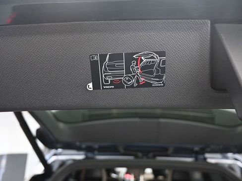 New 2026 Volvo XC90 T8 Ultra w/ Protection Package Premier image 26