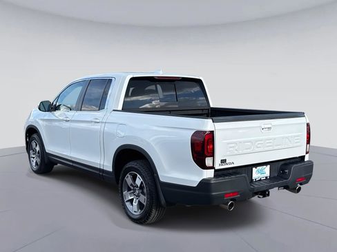 Certified 2025 Honda Ridgeline RTL image 6