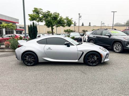 Certified 2023 Toyota GR86 Premium w/ ALL Weather Mat Package (TMS) image 6