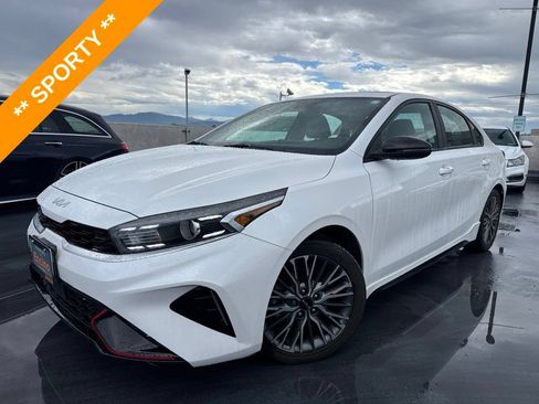 Used 2022 Kia Forte GT-Line w/ GT-Line Premium Package FWD image 1