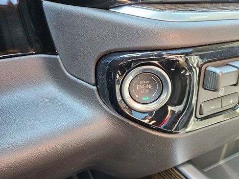 New 2026 GMC Sierra 1500 Elevation AWD/4WD image 30